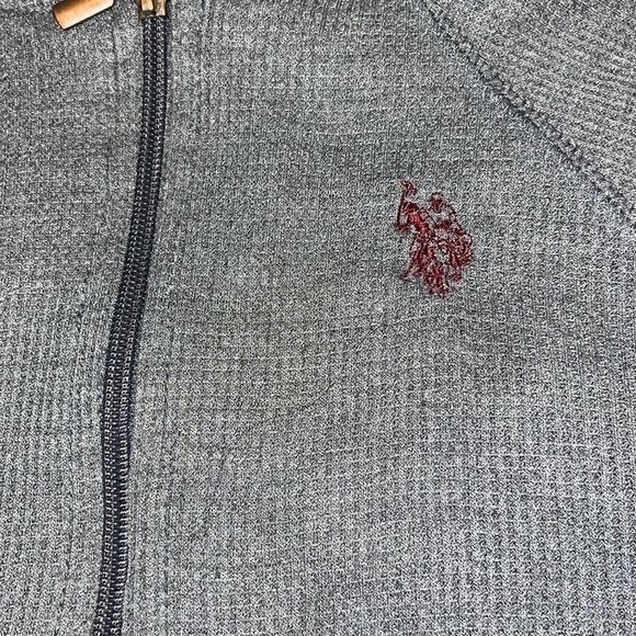 U.S. Polo Assn. Boys Fleece Zip-up Hoodie and Jogger size 3T - Picture 2 of 6